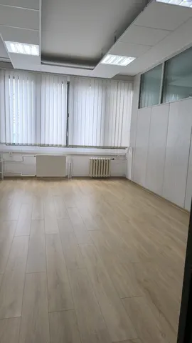Kancelária 25 m² na prenájom v Partizánskom – priestor 204 – fotografia priestoru