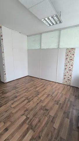 Kancelária 21,5 m² na prenájom v Partizánskom – priestor 313 – fotografia priestoru