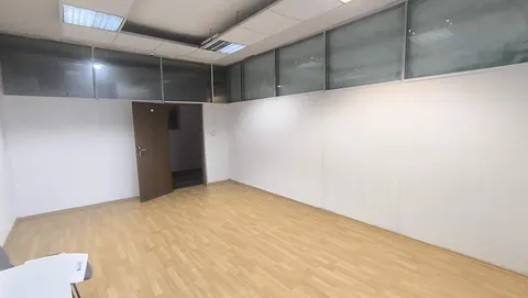 Kancelária 25 m² na prenájom v Partizánskom – priestor 211 – fotografia priestoru
